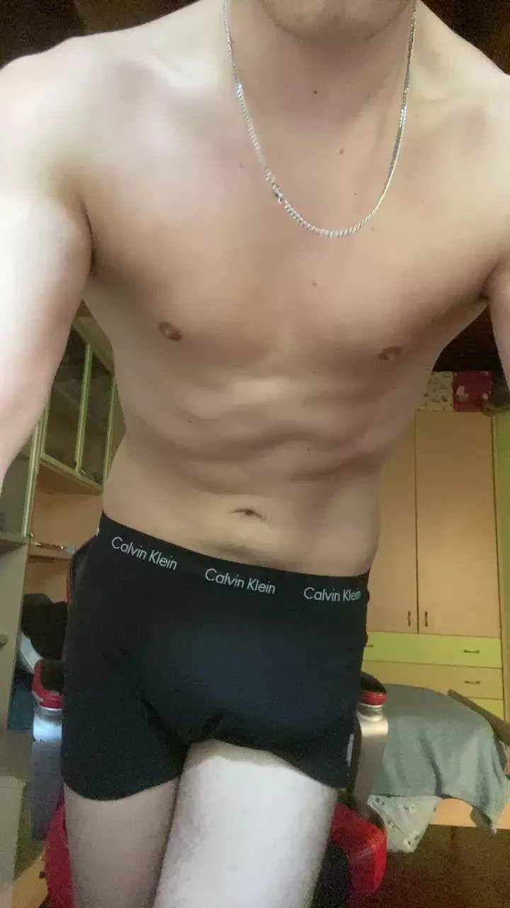 Offline Matt2928 on Cam4