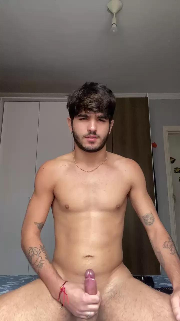 Mauriciobueno20 on Cam4 