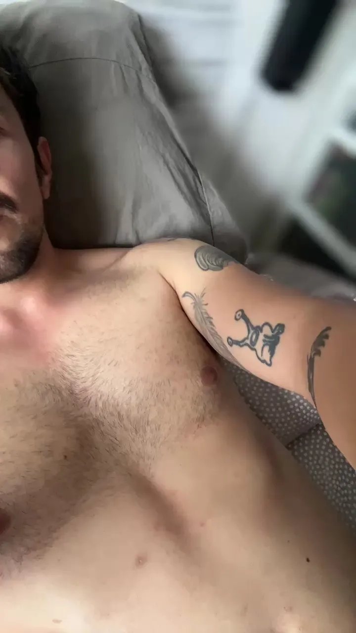 Offline MauriciosPizza on Cam4