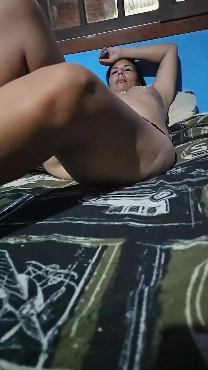 Mellsexyhot on Cam4 