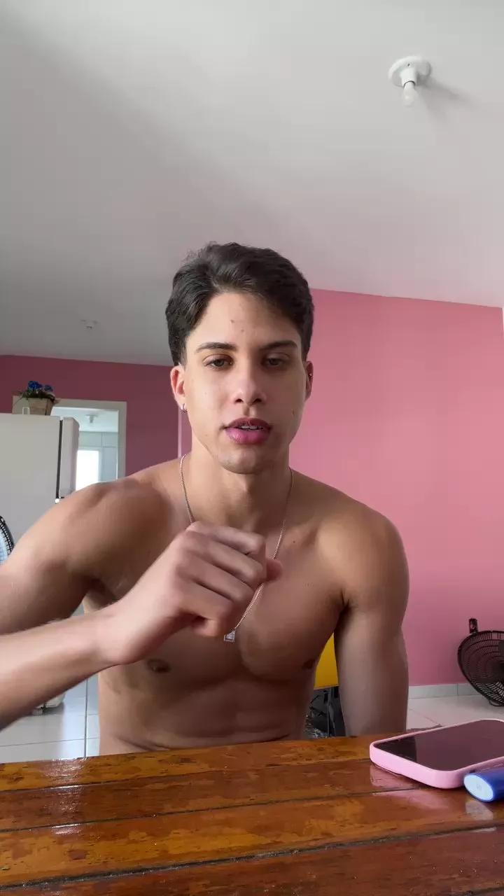 menezes8841 on Cam4 