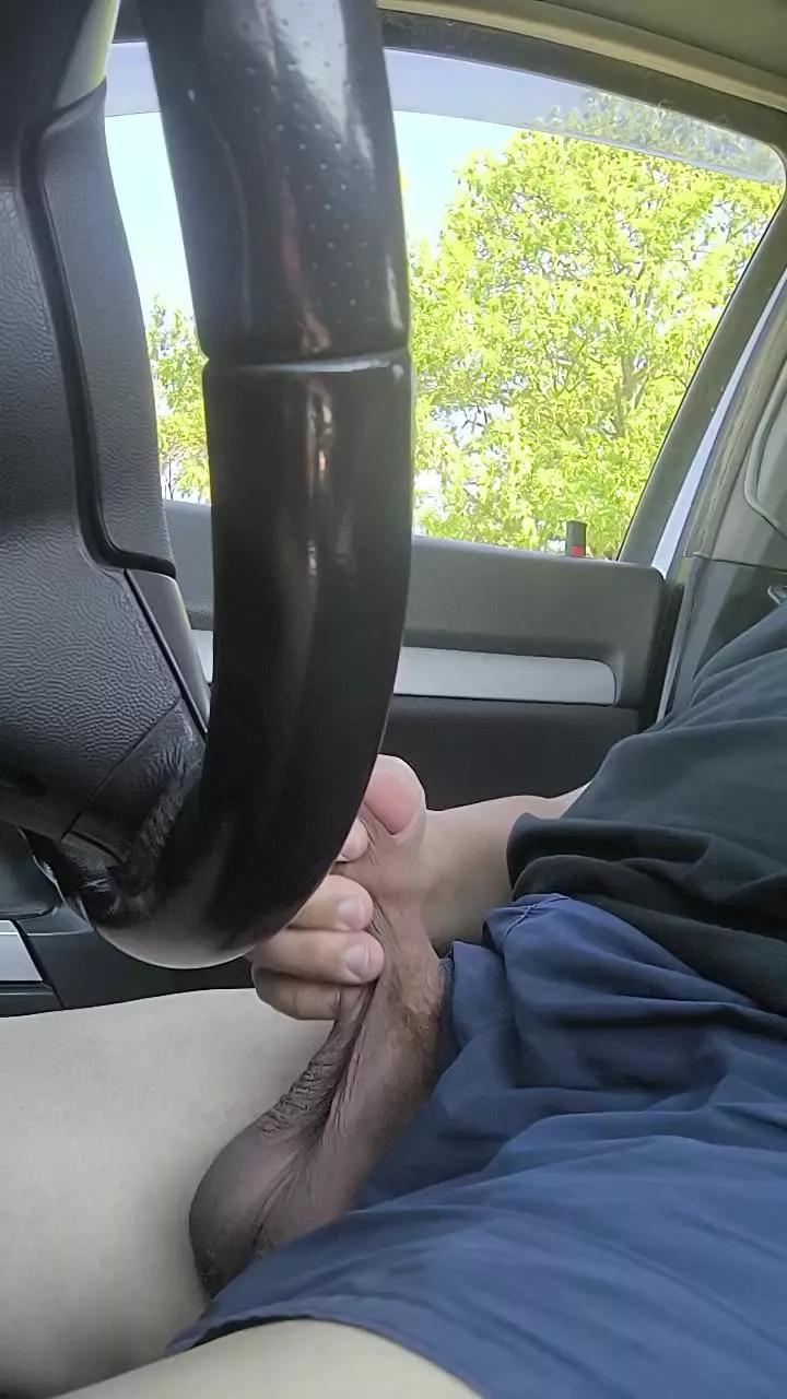 Mertismadom on Cam4 