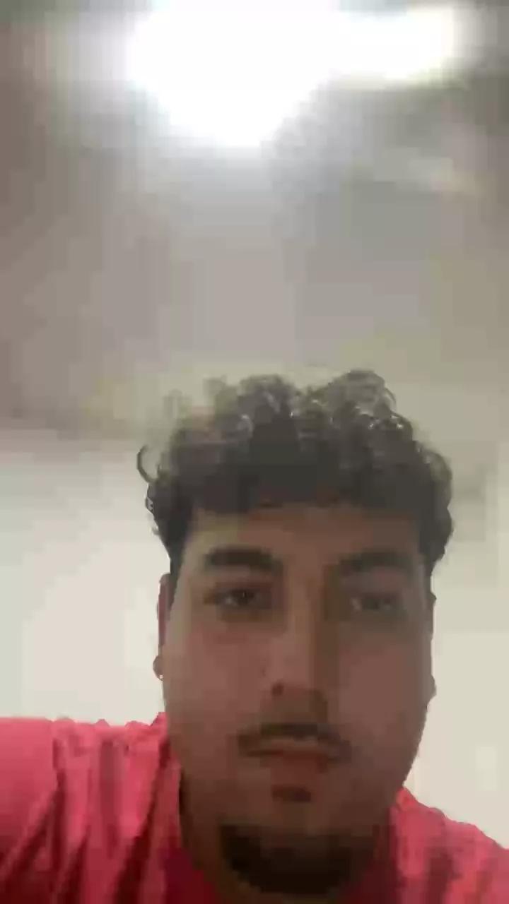 Miguelillo23 on Cam4 