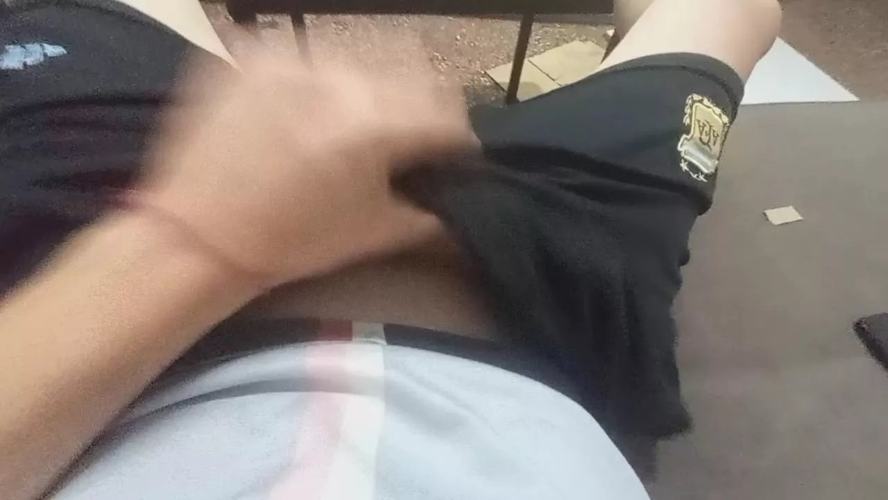 Offline Millo91 on Cam4