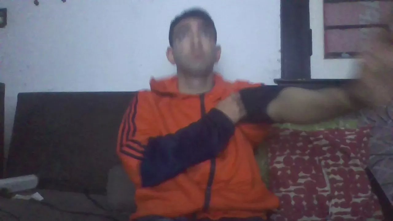 Offline Millo91 on Cam4