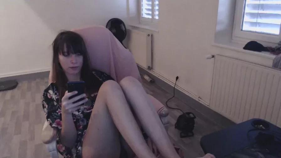 missthon on Cam4 
