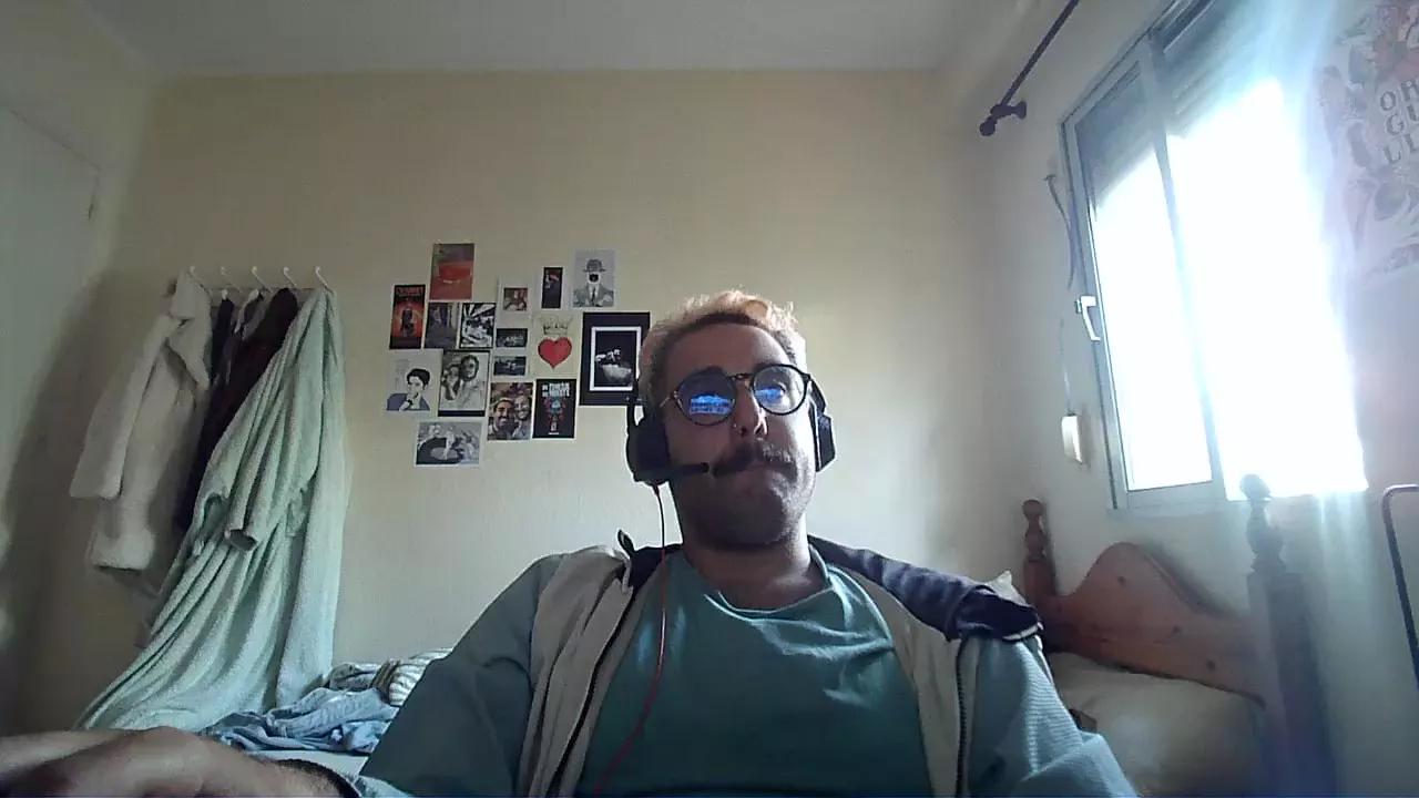 modemk on Cam4 