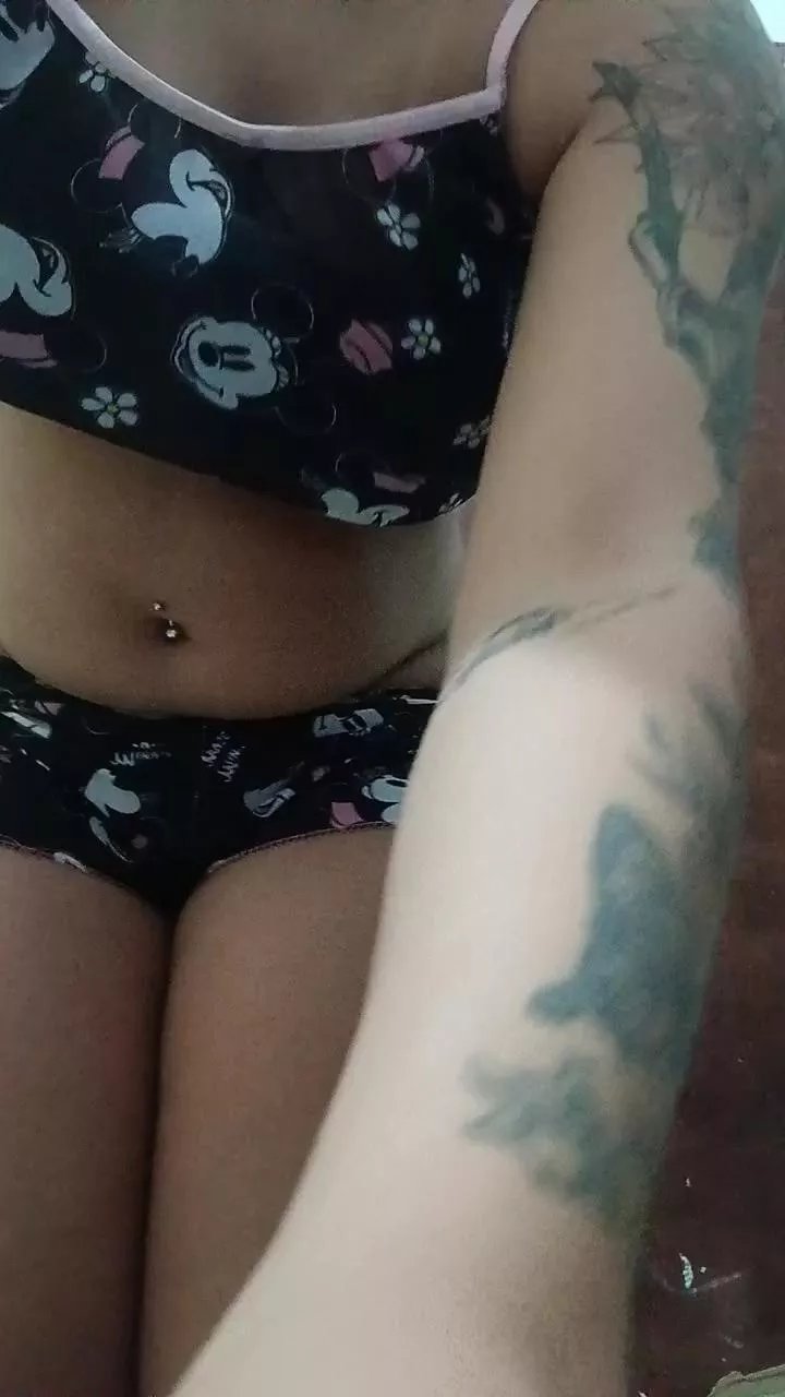 Offline Moramguinho56 on Cam4