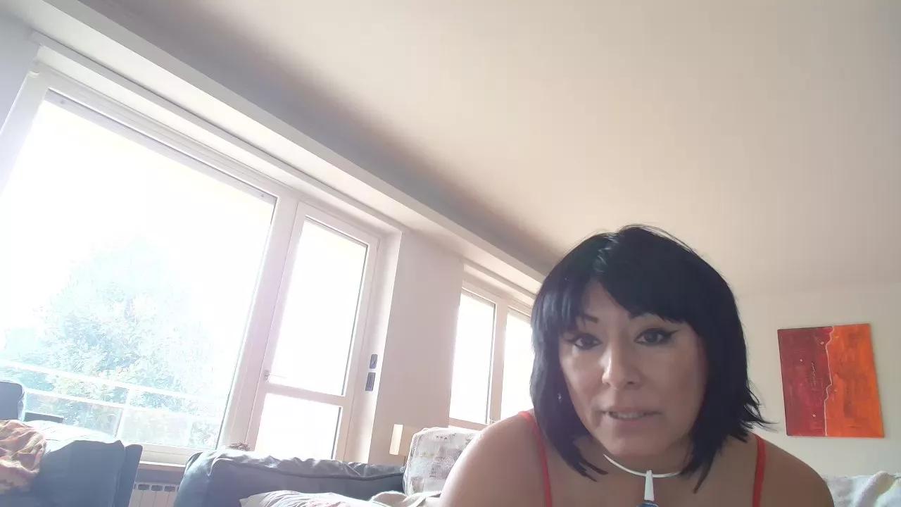 Mya79 on Cam4 