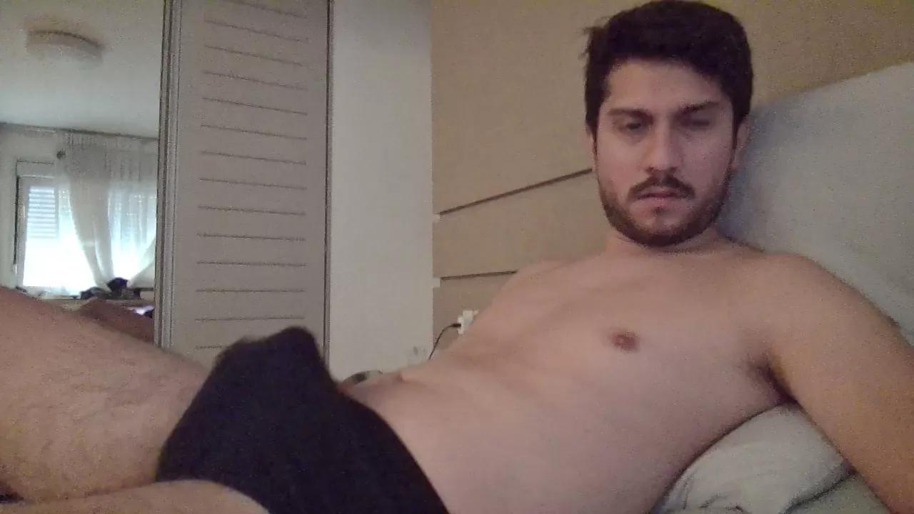 natural_dan on Cam4 