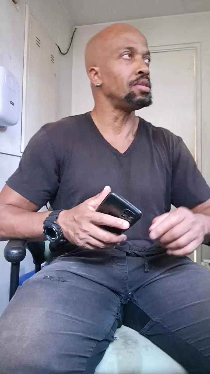 Negro1000sexy on Cam4 