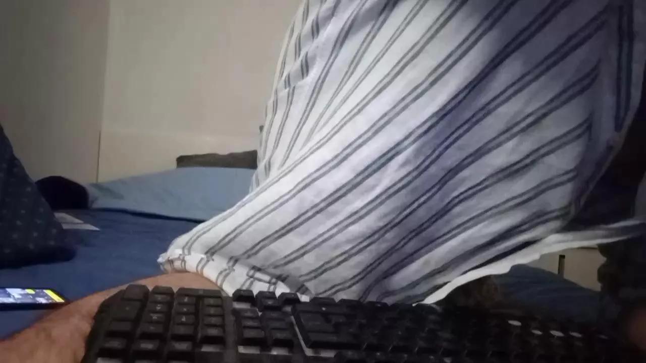 Neiron on Cam4 