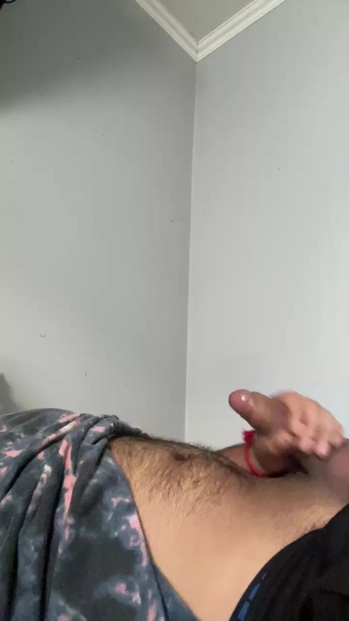 Nickoolas96 on Cam4 
