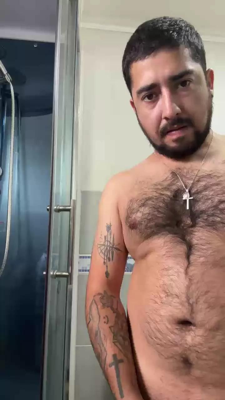 Nickoolas96 on Cam4 
