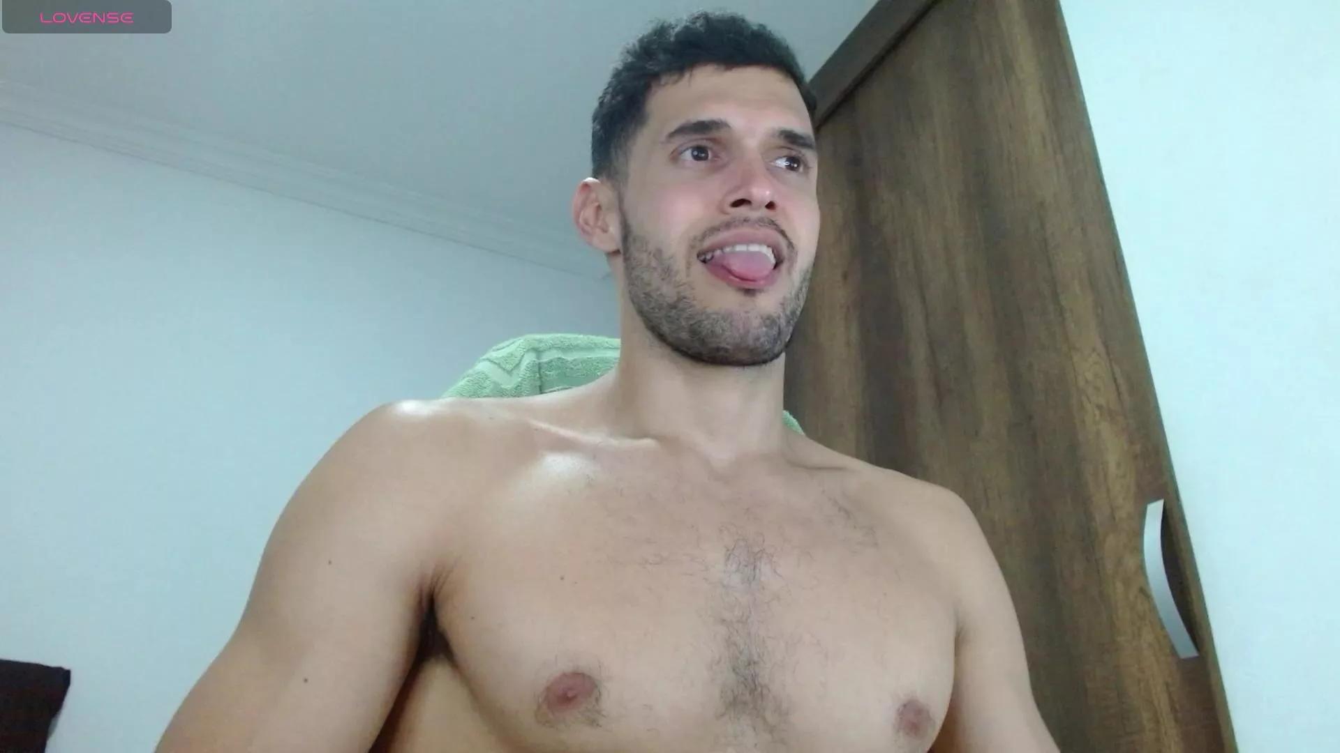 noah_jhonsonn on Cam4 