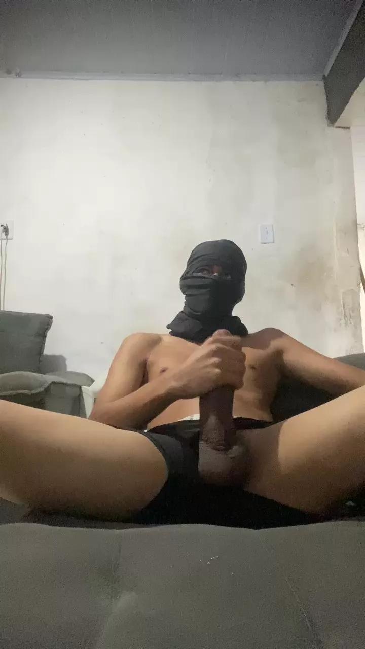 novinho_pirocud on Cam4 