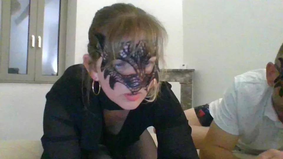 Oksana_PtiQ on Cam4 