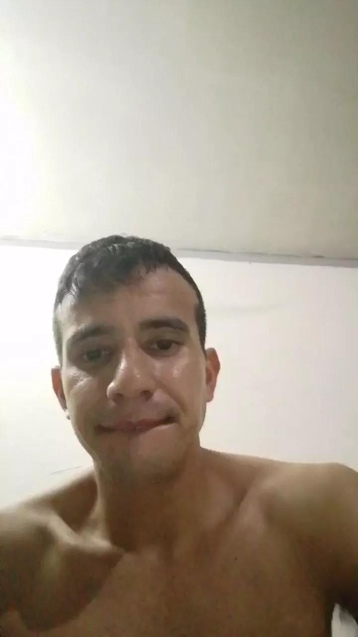 osward_sexy on Cam4 