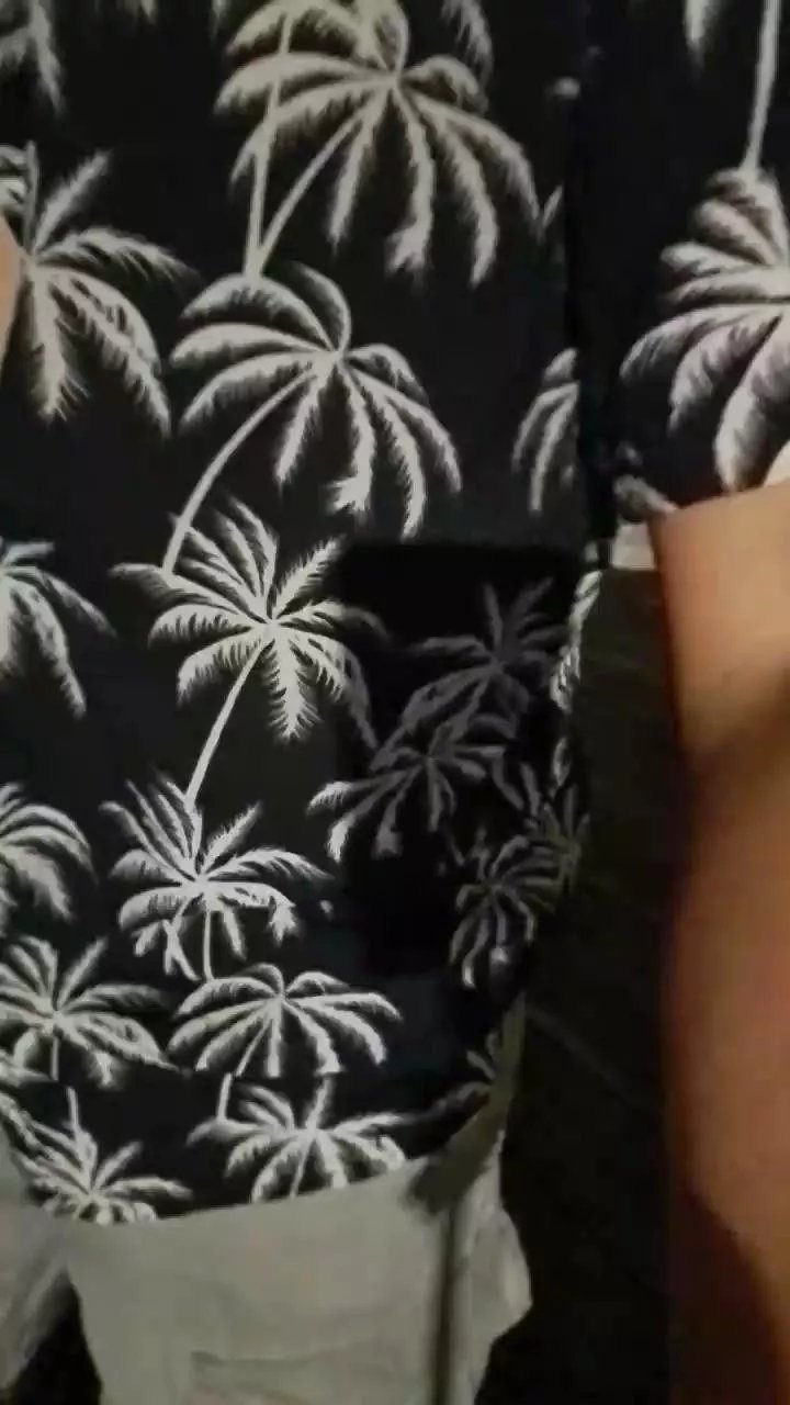 Offline outdoorbeast on Cam4