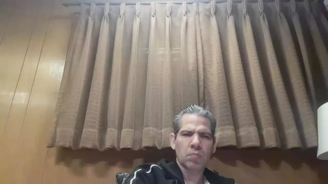 P0NCH on Cam4 