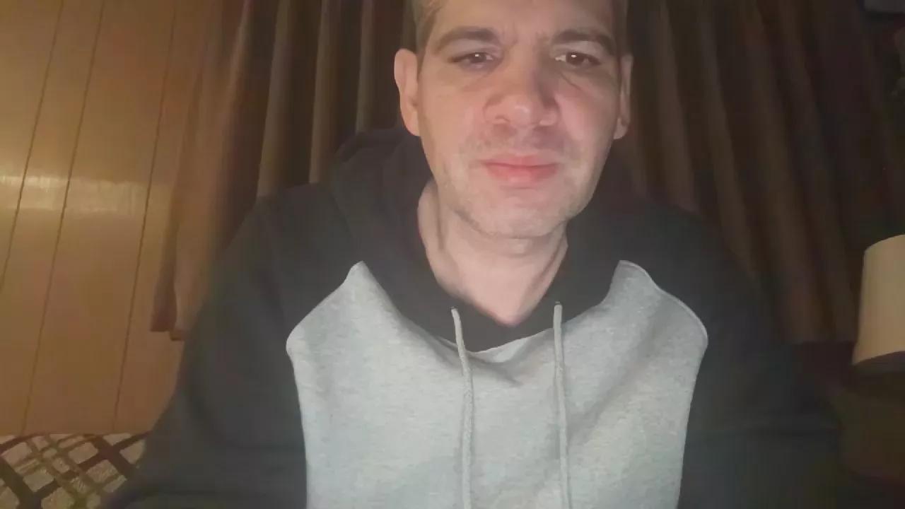 P0NCH on Cam4 