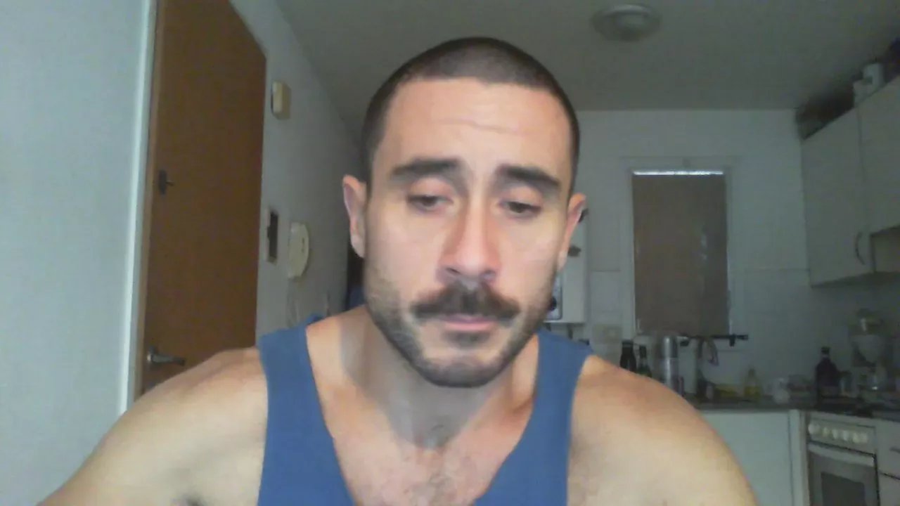 Offline p_arg1986 on Cam4