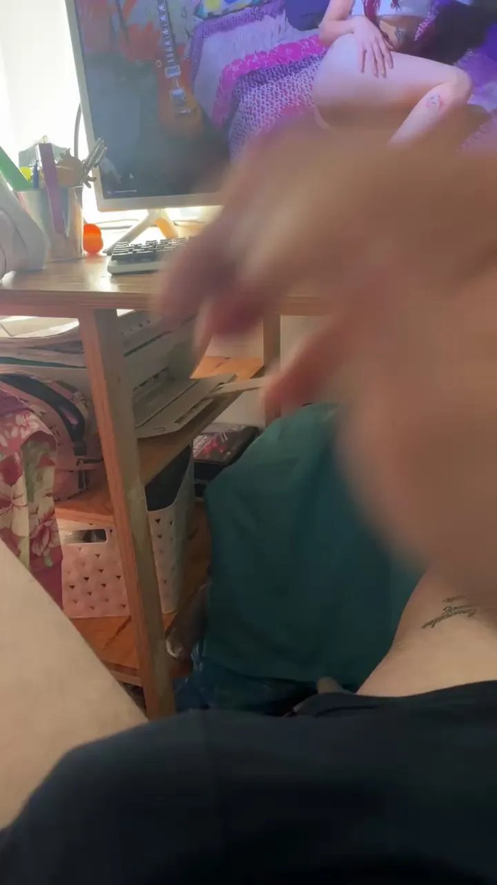 Offline Papionfire on Cam4