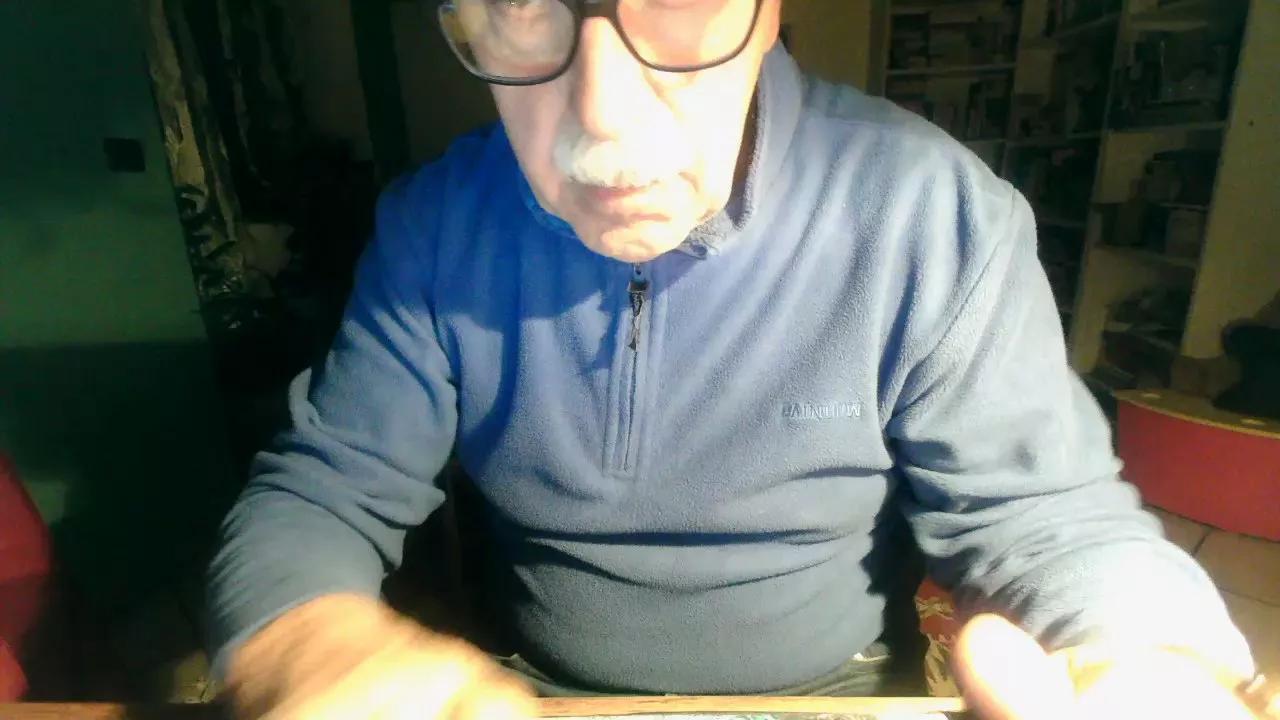 passionesempre on Cam4 