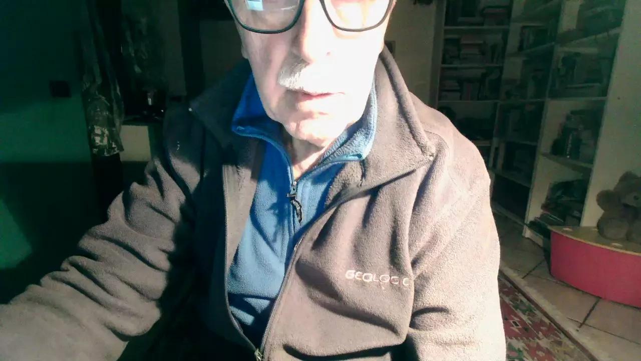 passionesempre on Cam4 