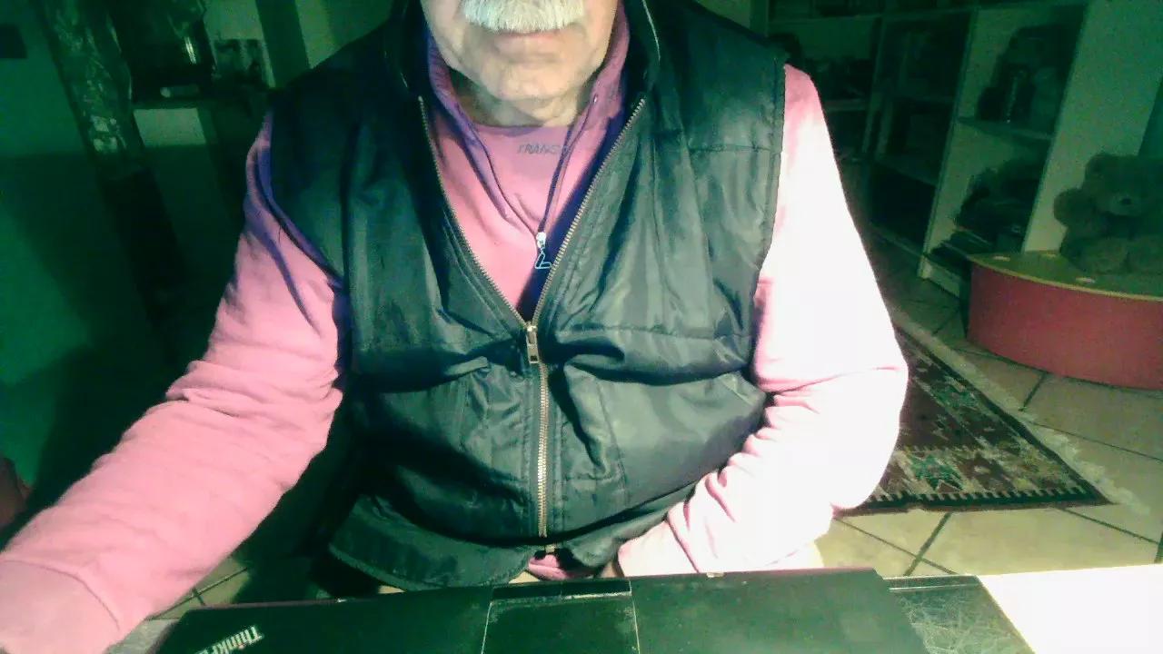 passionesempre on Cam4 