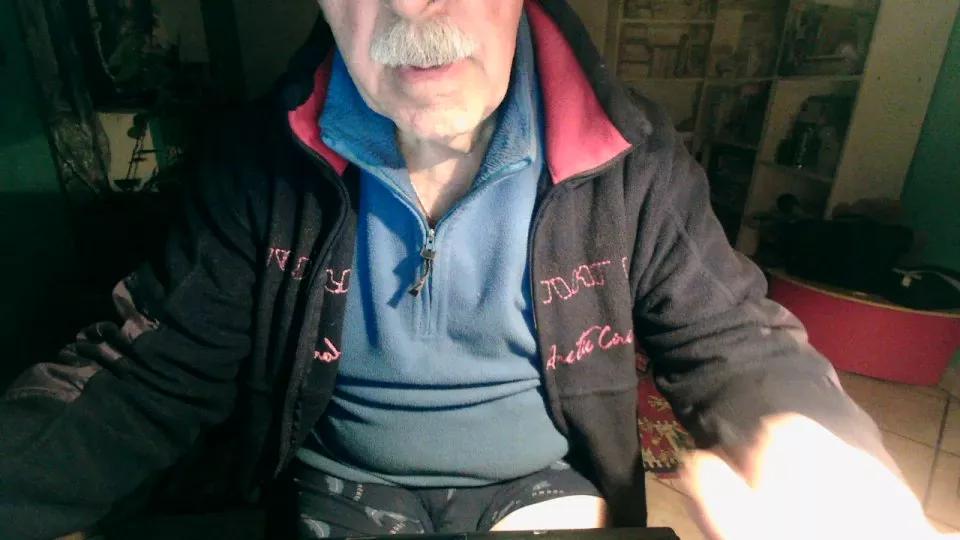 passionesempre on Cam4 