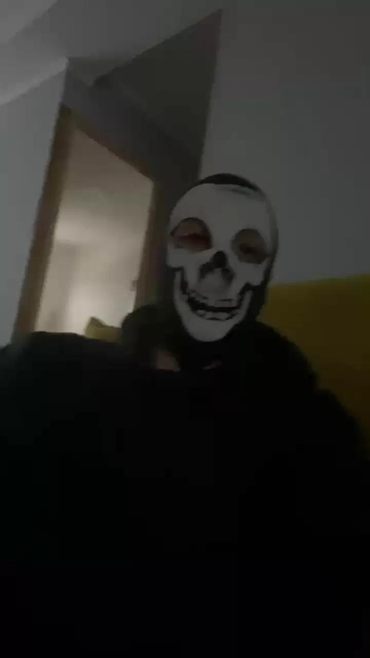 picoBot69 on Cam4 