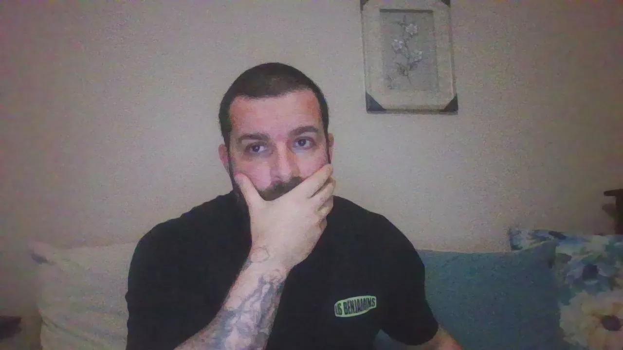 pigeon1111 on Cam4 
