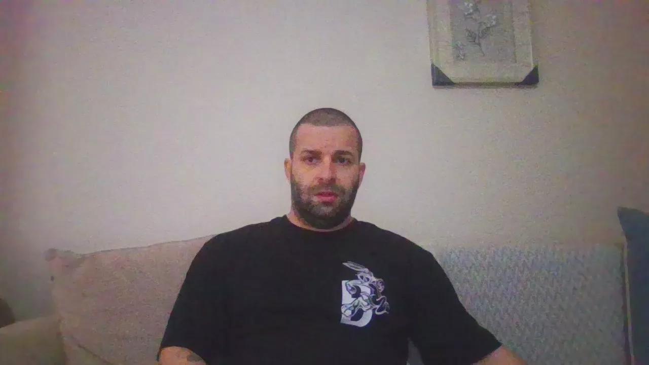 pigeon1111 on Cam4 
