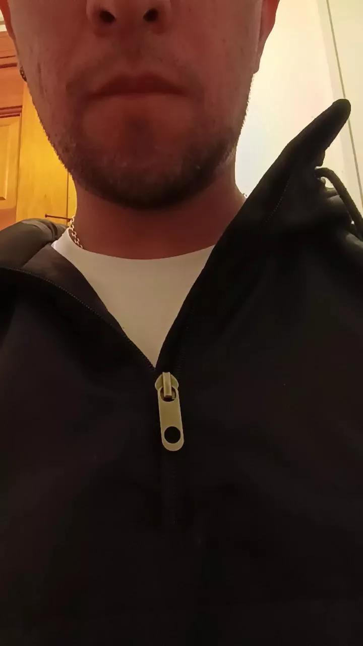 Piolahot32 on Cam4 