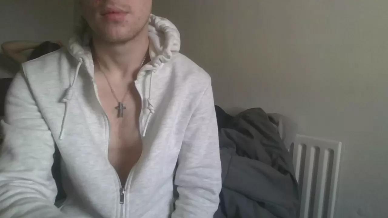 playtime00 on Cam4 