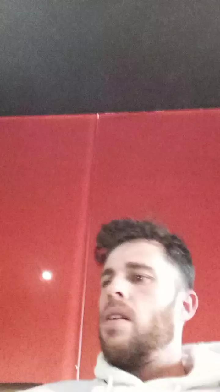 pocholo30 on Cam4 