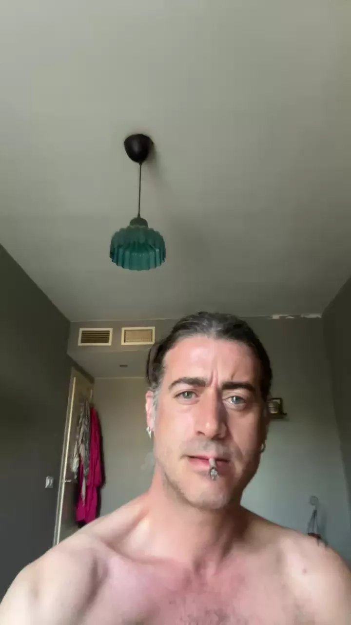 Offline Pollon29_cm on Cam4