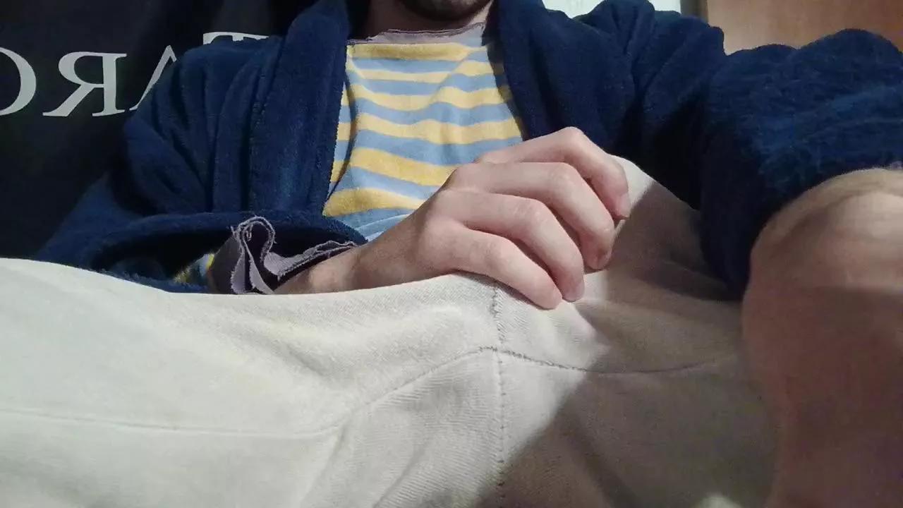 Pollon797 on Cam4 