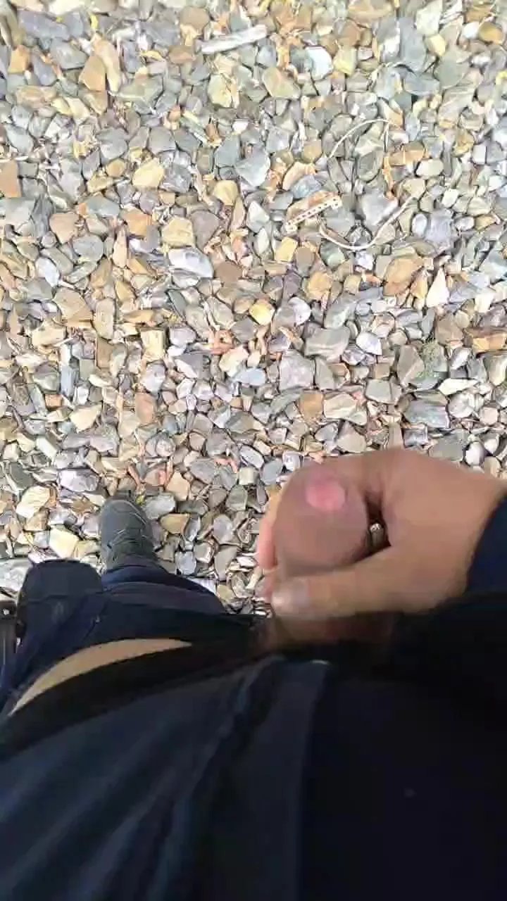 Offline publicexib1 on Cam4