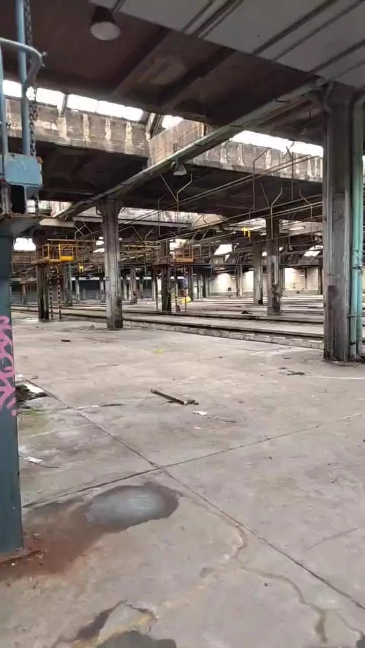 Offline publicexib1 on Cam4