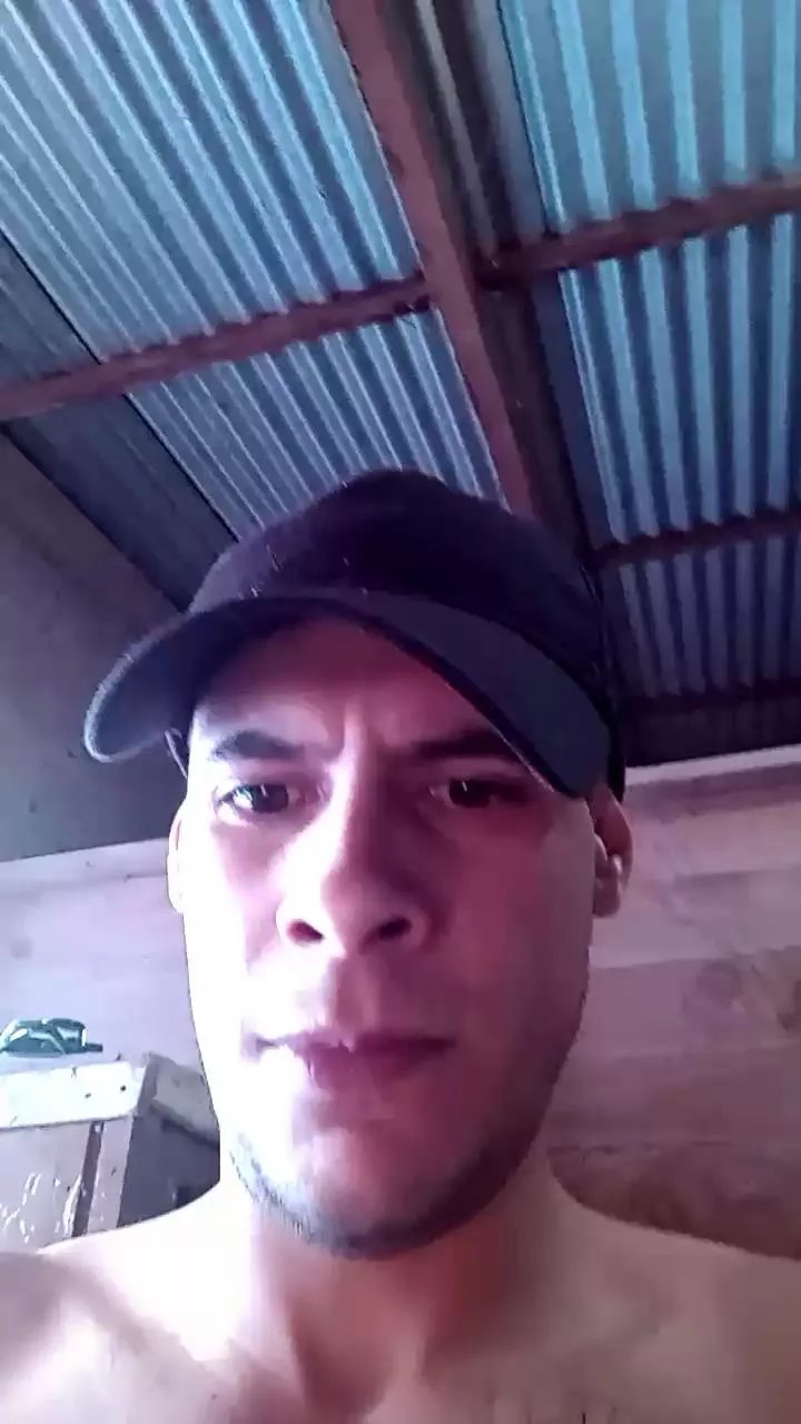 Offline PUEDO_ on Cam4