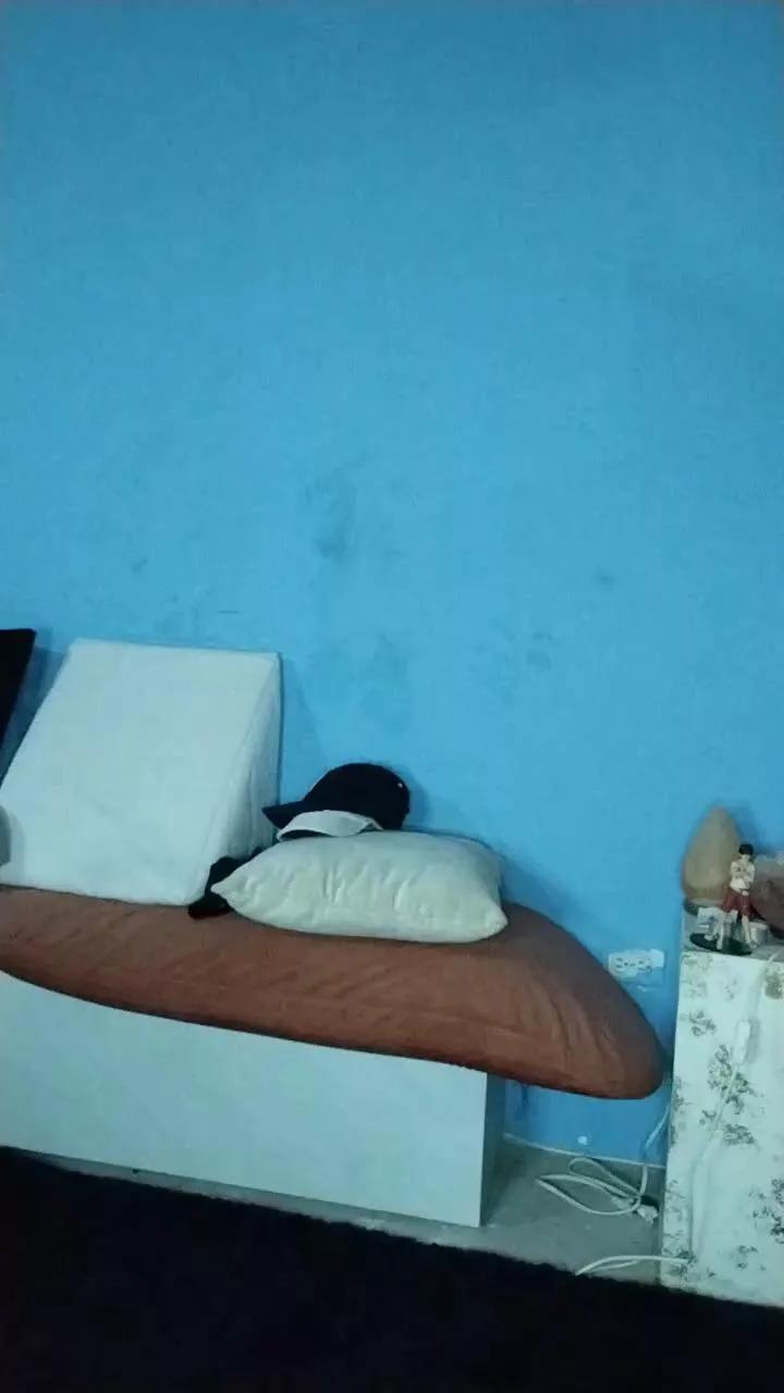 queemking on Cam4 