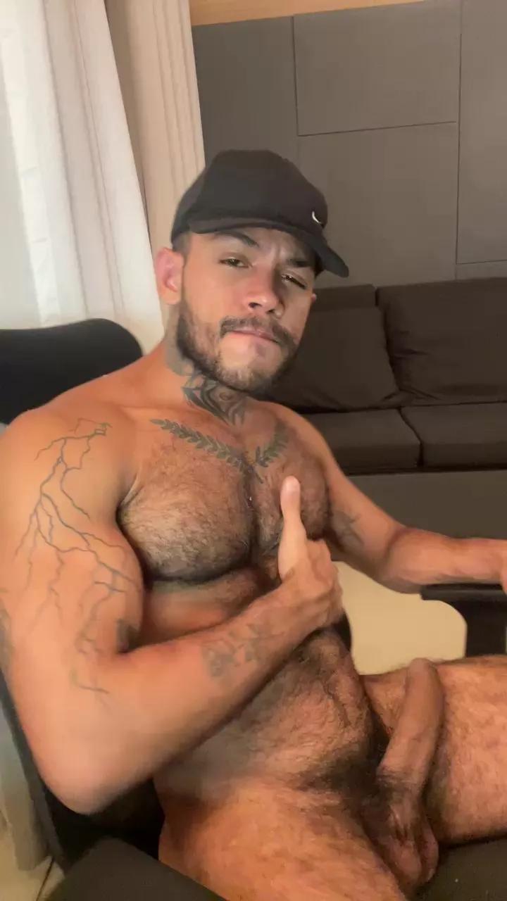 Raik_23 on Cam4 