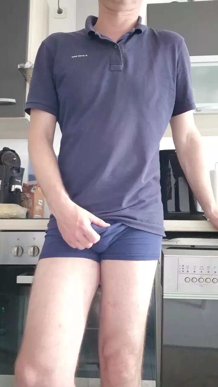 Offline Ralph34 on Cam4