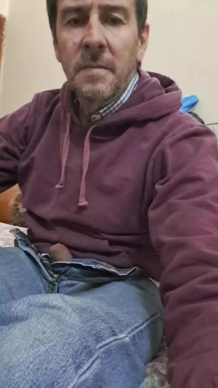 Offline Ramisex4 on Cam4