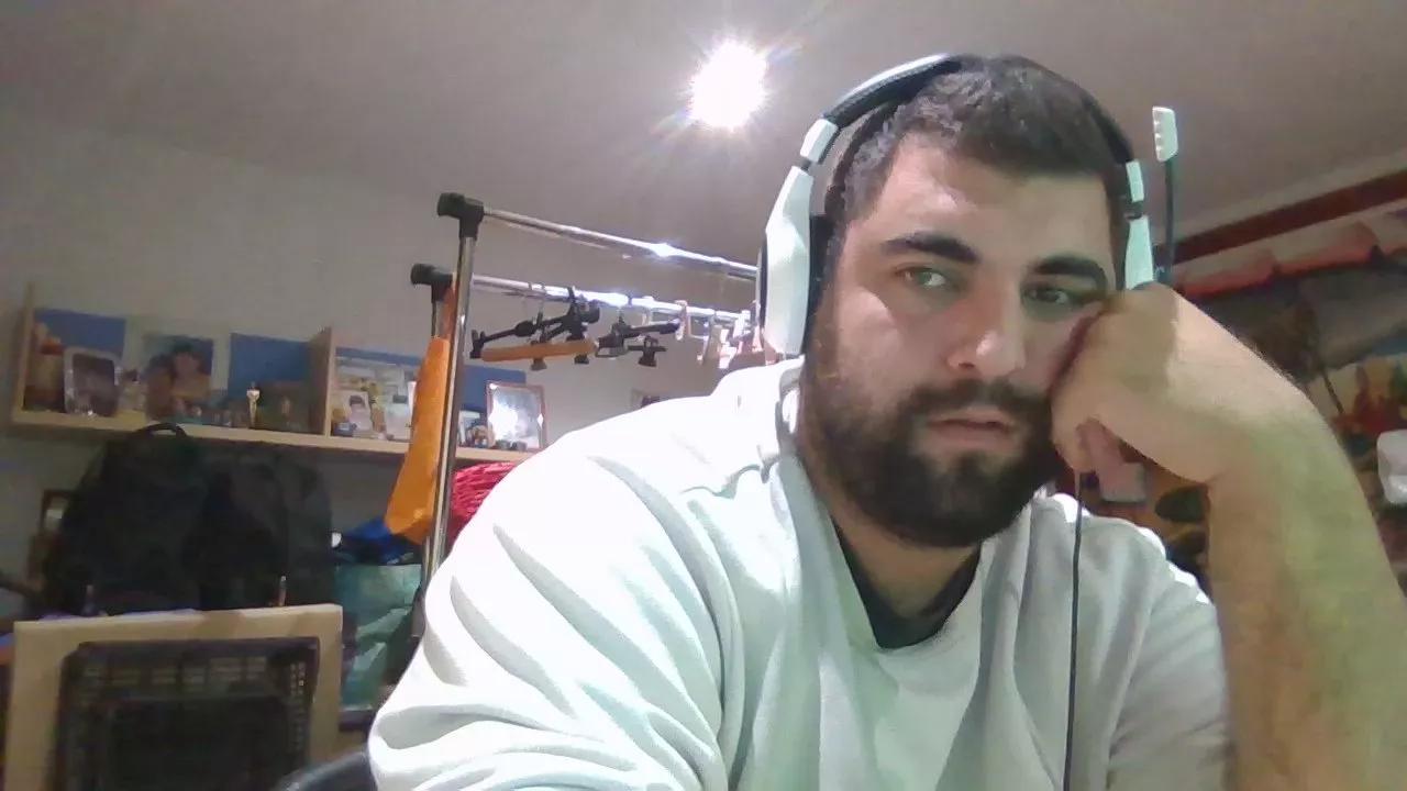 realKong on Cam4 