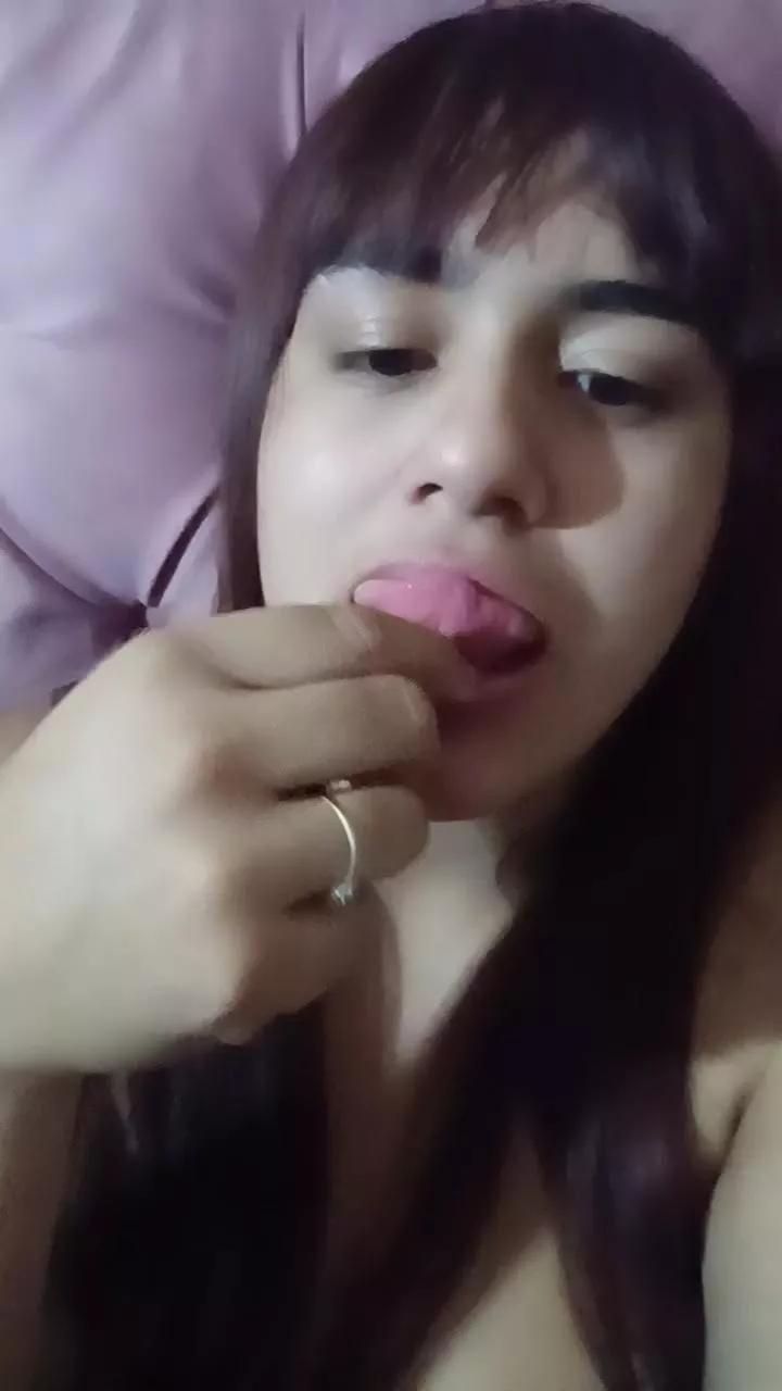 Reyna0001 on Cam4 