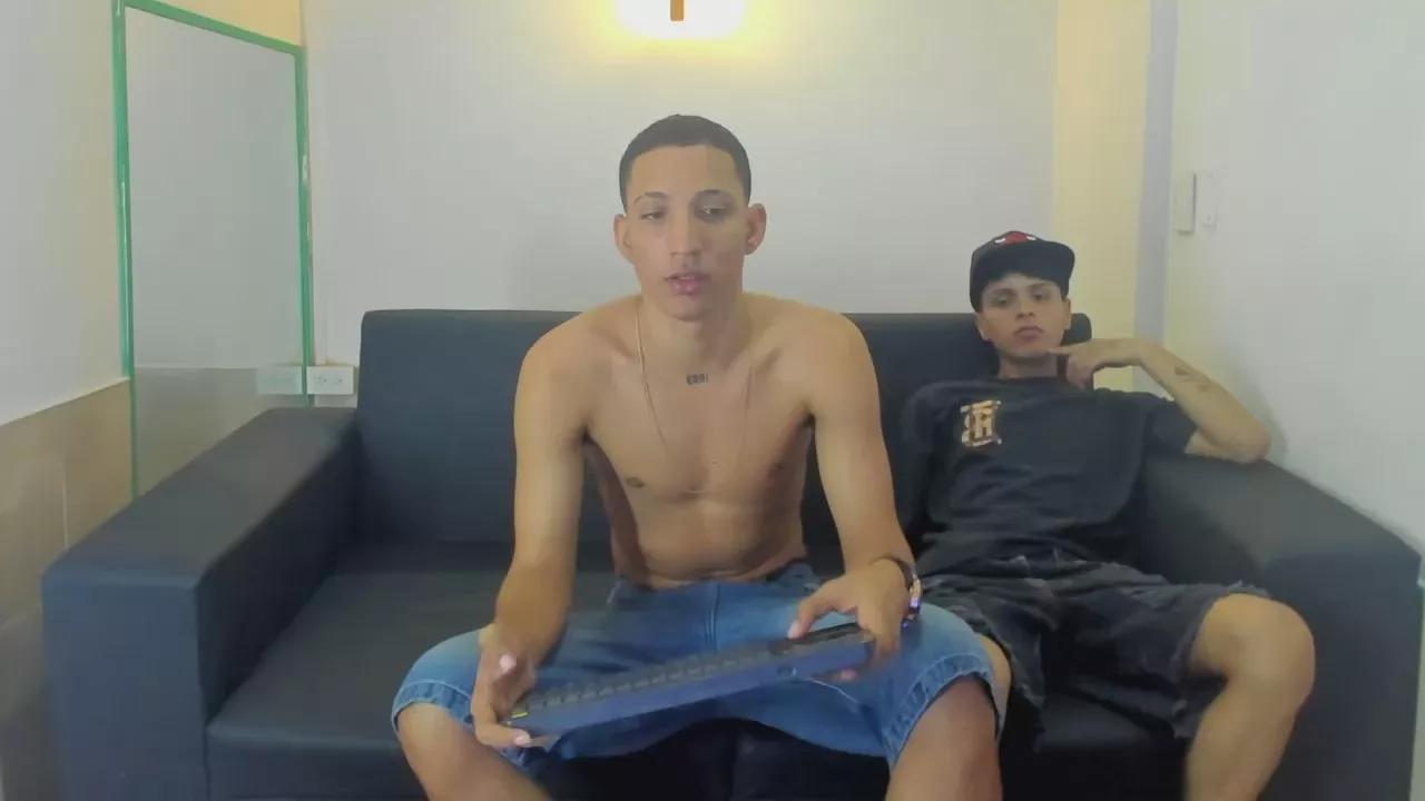 Richard_brown on Cam4 