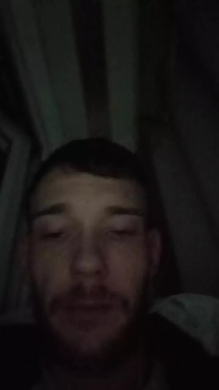 Offline richieebisback1 on Cam4